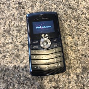 ❤️SOLD❤️ LG EnV3 Verizon Flop Phone Keyboard